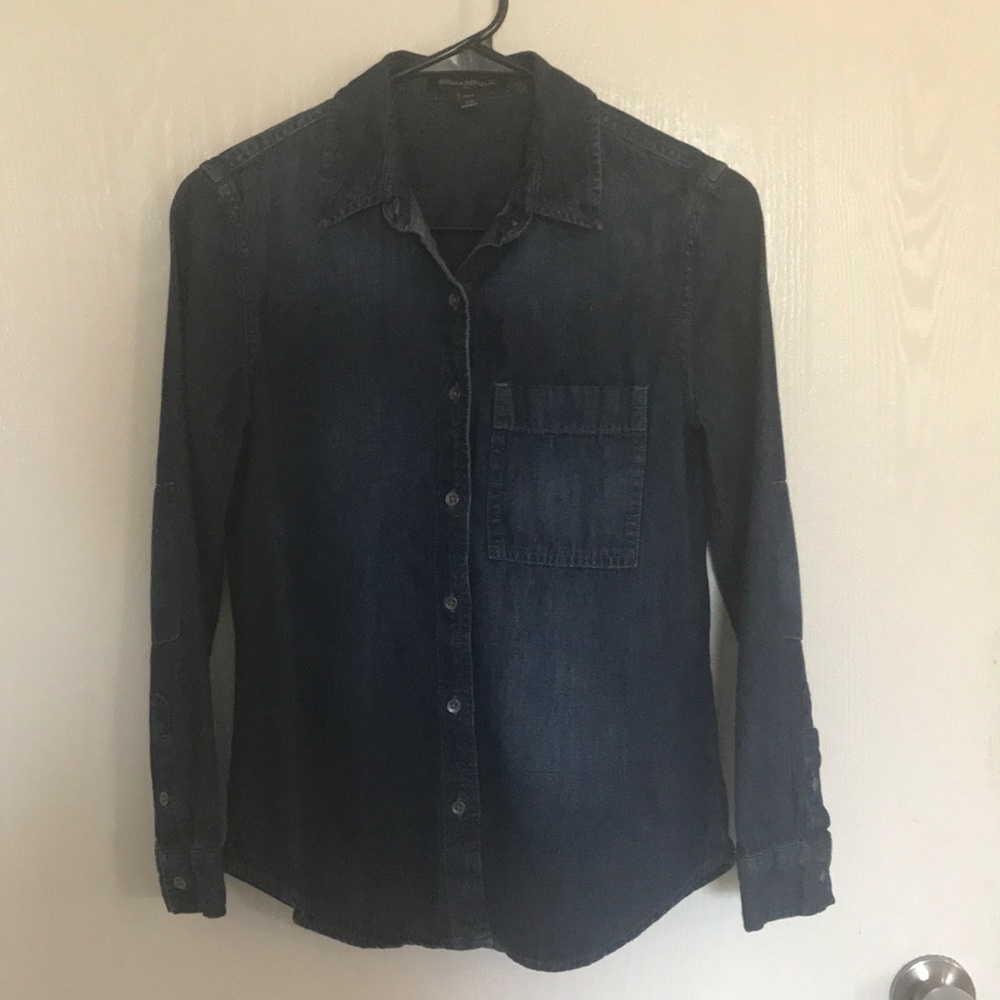 Banana Republic Denim Button Up Pocket Shirt